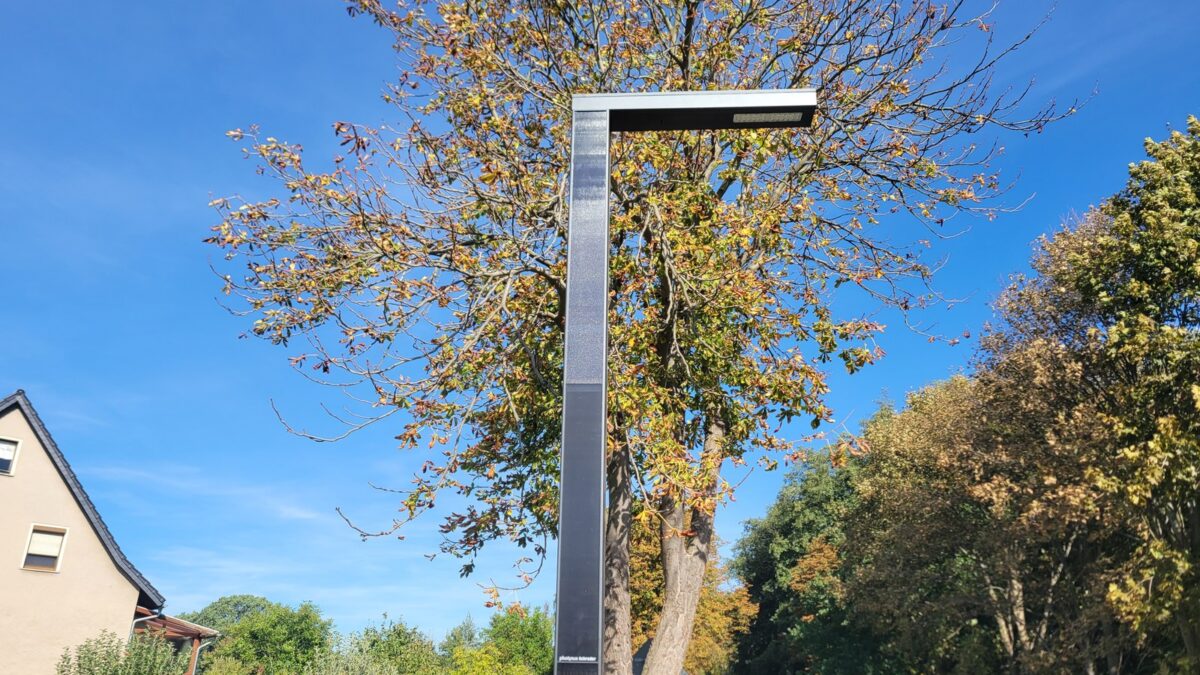 Kleinsaubernitz bekommt Straßenlampen ohne Stromanschluss