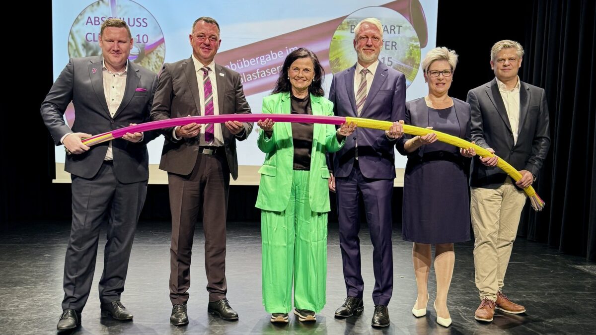 Baustart für Glasfaser in Elsterheide, Nebelschütz und Kamenz