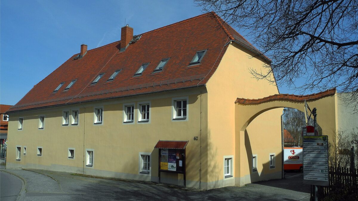Neukirch sucht einen Weihnachtsbaum für das Rittergut