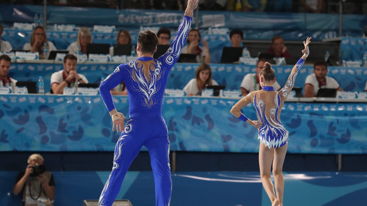 Nona Kara und Johanna Schöne holen Junioren-WM-Gold nach Hoyerswerda